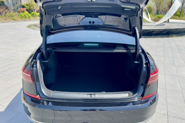 Used Volkswagen Passat 2024 380TSI Starry Luxury Edition