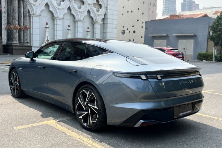 Used Lynk & Co Z10 2025 95 kWh 702 km All-Wheel Drive Intelligent Driving Ultra