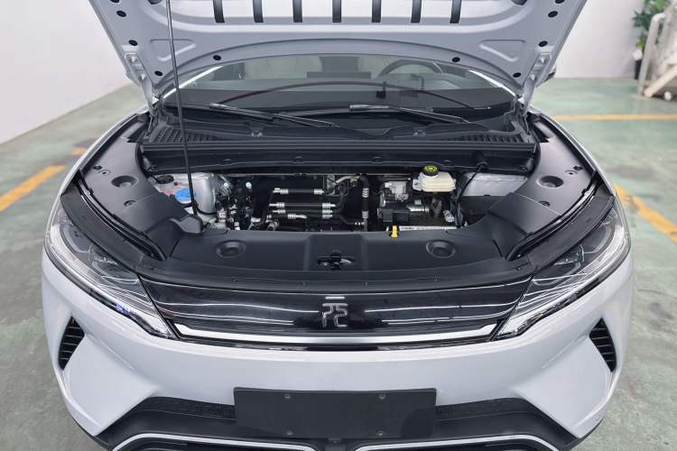 Used BYD Yuan UP 2024 401KM Beyond Edition Interior 4