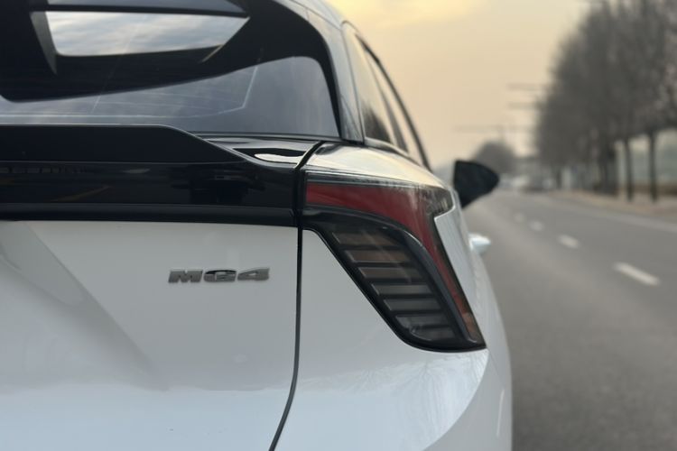 Used MG 4 EV 2023 415 km Range Sea-Faring Champion Edition