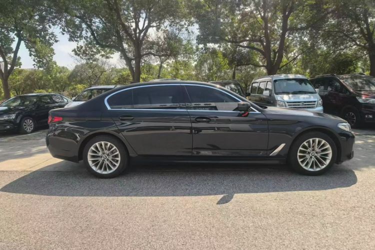 Used BMW 5 Series 2021 525Li Luxury Package