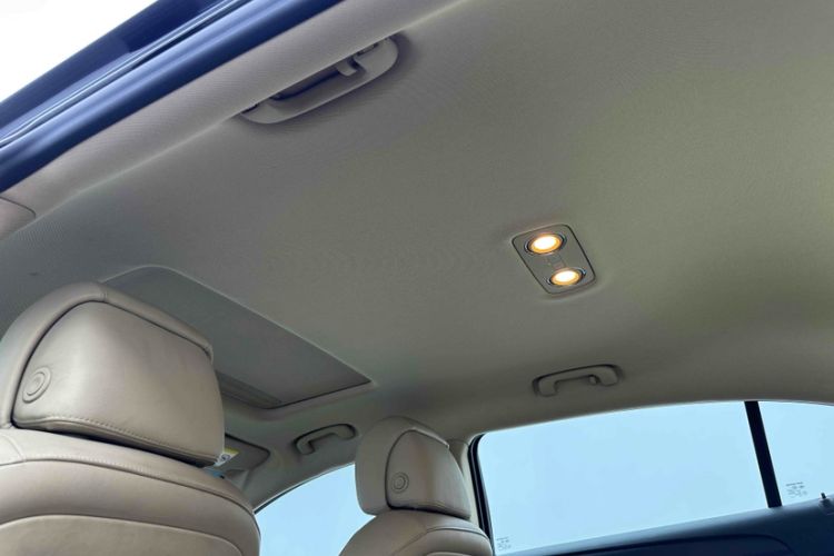 Used Roewe 950 2012 2.0L Elegant Edition