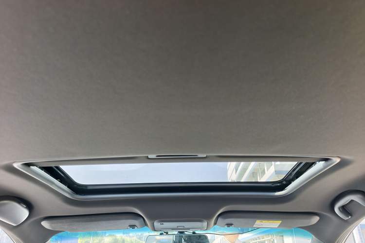 Used Chevrolet Monza 2020 Light Hybrid RS 330T Automatic Comfort Edition