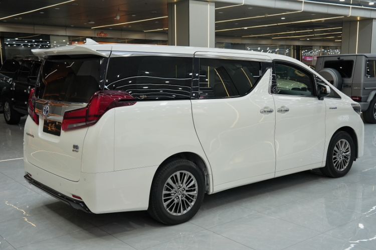 Used Toyota Alphard 2020 Dual-Engine 2.5L Luxury Edition
