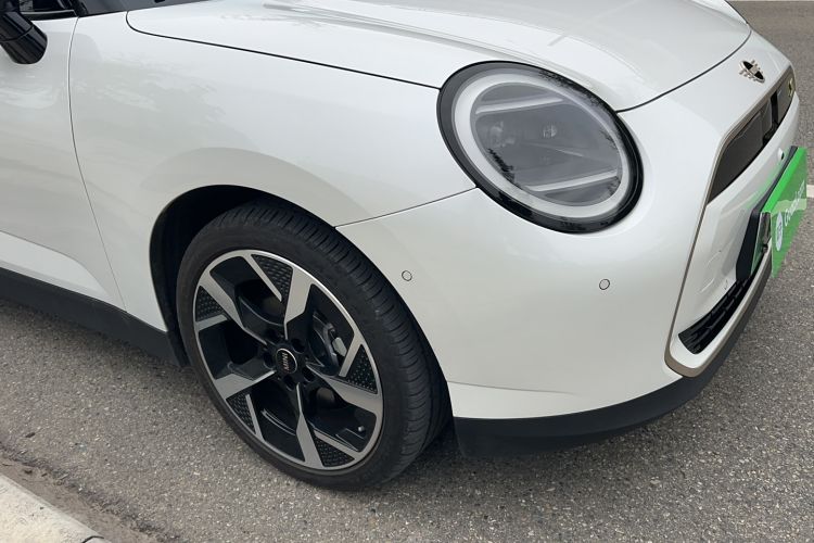 Used MINI Electric MINI COOPER 2024 452km COOPER SE Artist
