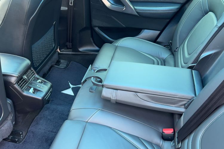 Used DS 5 2015 1.6T Luxury Edition THP160