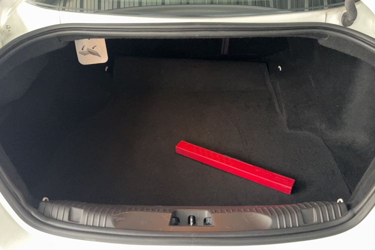 Used Jaguar XF 2014 XF 2.0T Luxury Edition Interior 10