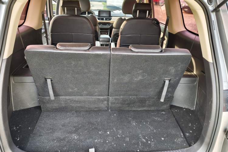 Used Baojun 360 2019 1.5L Automatic Luxury Edition China VI Trunk