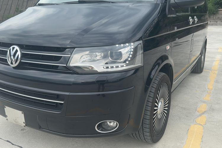 Used Volkswagen Multivan 2012 2.0 TSI Two-Wheel-Drive Luxury Edition