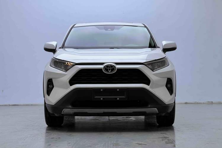 Used Toyota RAV4 2023 2.0L CVT Two-Wheel Drive Fashion Edition
