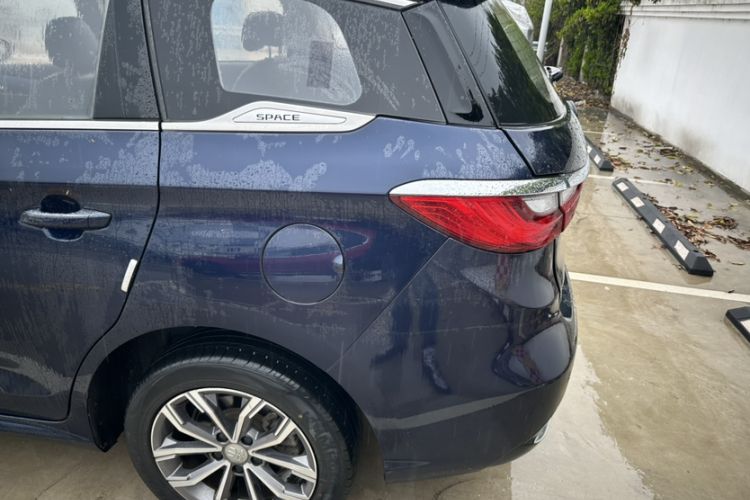 Used BYD Song MAX 2019 1.5T Automatic Smart Connect Prestige Model 6 Seats China VI Standard