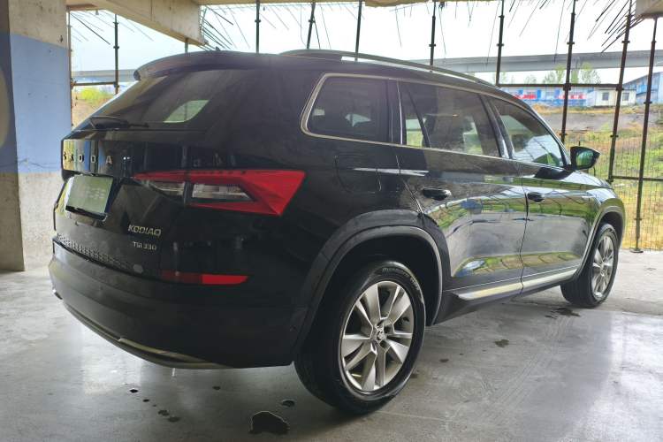 Used Skoda Kodiaq 2020 TSI330 5-Seat Two-Wheel Drive Deluxe Enjoyment Edition Rear Right 45 Deg