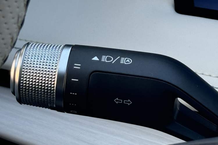 Used Geely Galaxy E8 2024 665 km Range Rear-Drive Starship Long-Range Version