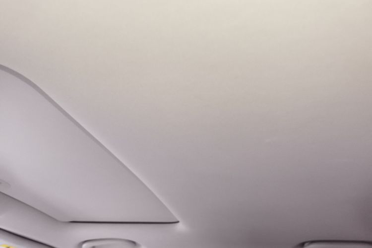 Used CHANGAN CS55 2019 1.5T Manual Colorful Model China VI Standard Interior 2