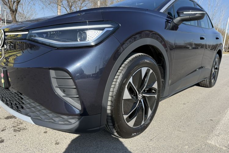 Used Volkswagen ID.4 CROZZ 2025 Pure Edition