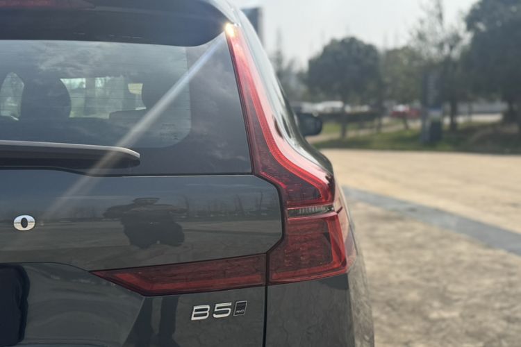 Used Volvo XC60 2026 B5 4x4 SmartDrive Sport Edition
