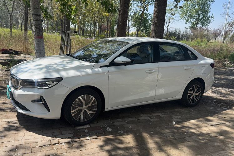 Used Geely Auto Emgrand 2026 Model 4th Generation 4 Millionth Anniversary Edition 1.5L CVT Overdrive Edition Exterior 5