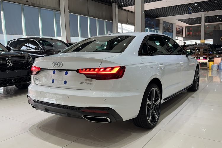 Used Audi A4L 2025 2 Million Units Enjoyment Version 40 TFSI Luxury Dynamic Edition
