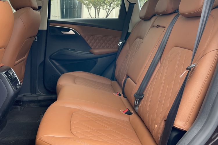 Used BORGWARD BX7 2016 28T Four-Wheel Drive Flagship Version 5 Seats
