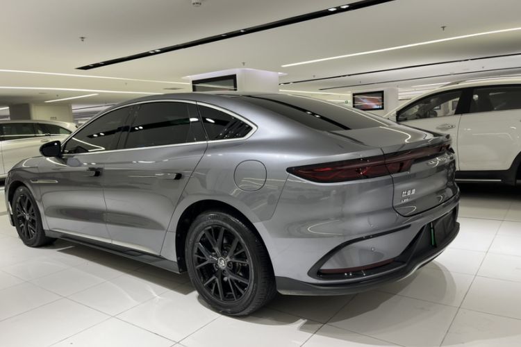 Used BYD Han 2024 DM-i Glory Edition 121KM Elite Model
