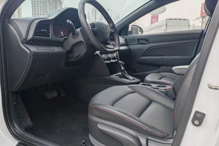 Used Hyundai Elantra (6th Generation / Lingdong) 2019 1.4T Dual-Clutch Xuan Dong · Dynamic Model
