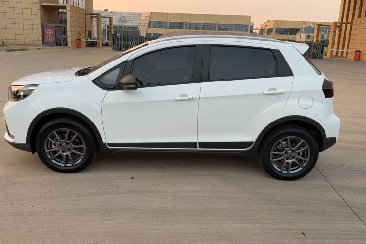 Used Livan X3 PRO 2022 1.5L CVT Xiao Sa