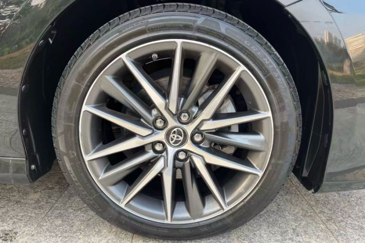 Used Toyota Camry 2021 2.5G Luxury Edition
