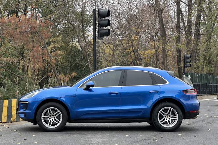 Used Porsche Macan 2016 Macan 2.0T