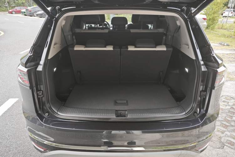 Used Volkswagen ID.6 CROZZ 2021 First Edition
