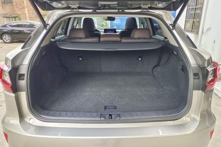 Used Lexus RX 2016 450h Four-Wheel Drive Elegant Edition Interior 7