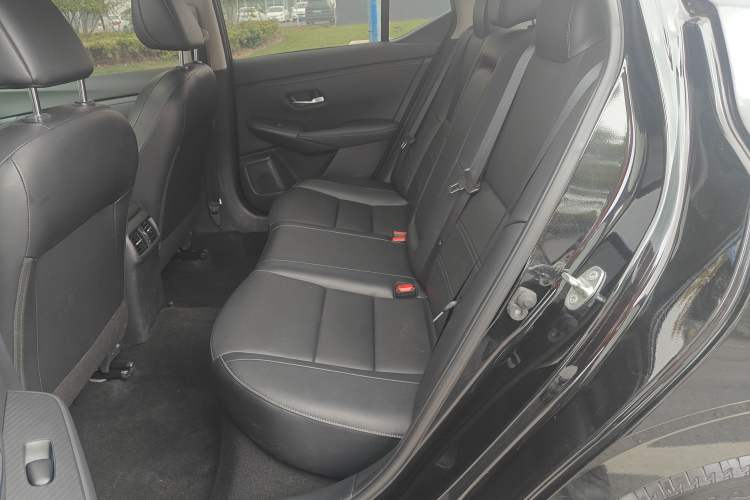 Used Nissan Sylphy 2022 1.6L XL CVT Enjoyment Edition Interior 3