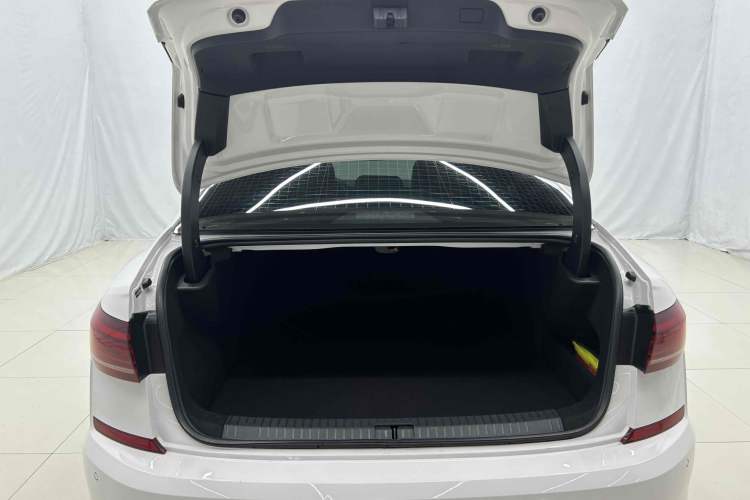 Used Volkswagen Passat New Energy 2022 430 PHEV Hybrid Luxury Edition
