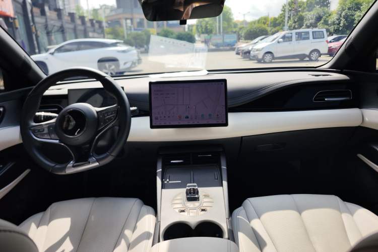 Used BYD Seal 06 New Energy 2025 DM-i Smart Drive 80KM Luxury Model
