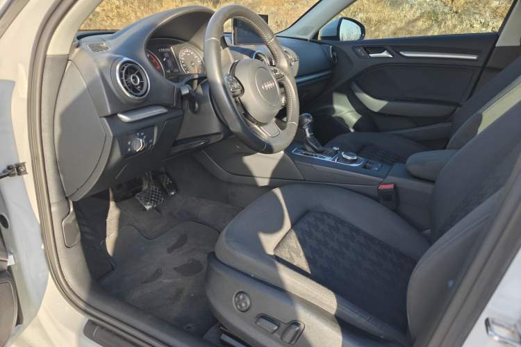 Used Audi A3 2016 Sportback 35 TFSI Ambition
