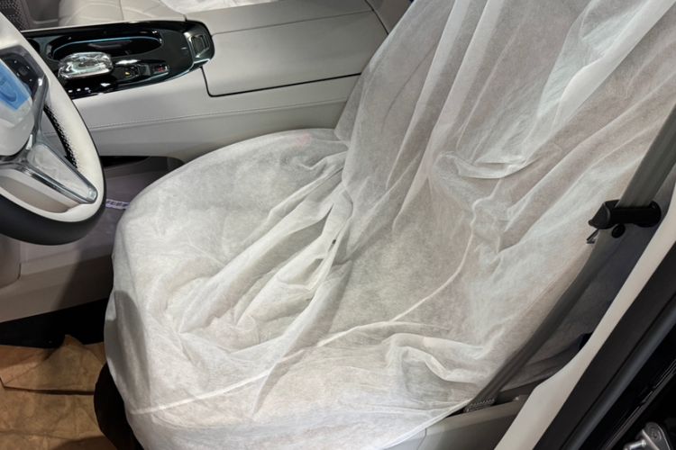 Used Volvo EM90 2025 Ultra Six-Seater