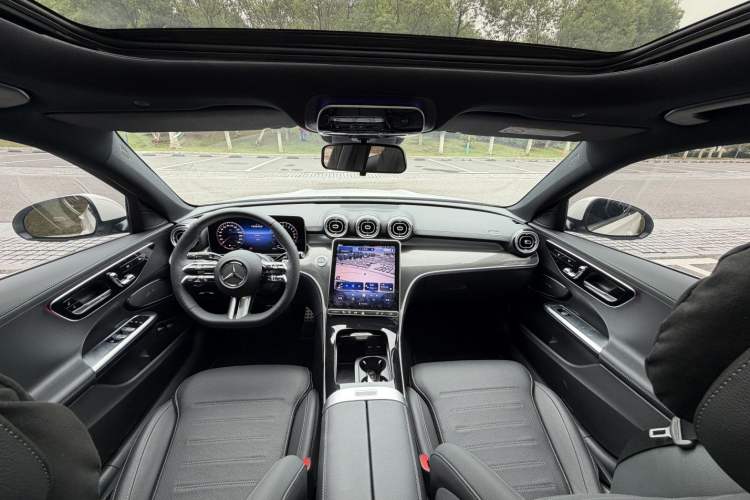 Used Mercedes-Benz C-Class New Energy 2025 C 350 eL Interior 1