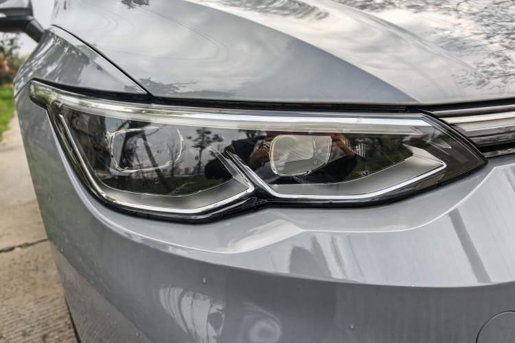 Used Volkswagen Golf 2021 280TSI DSG Pro Exterior 4