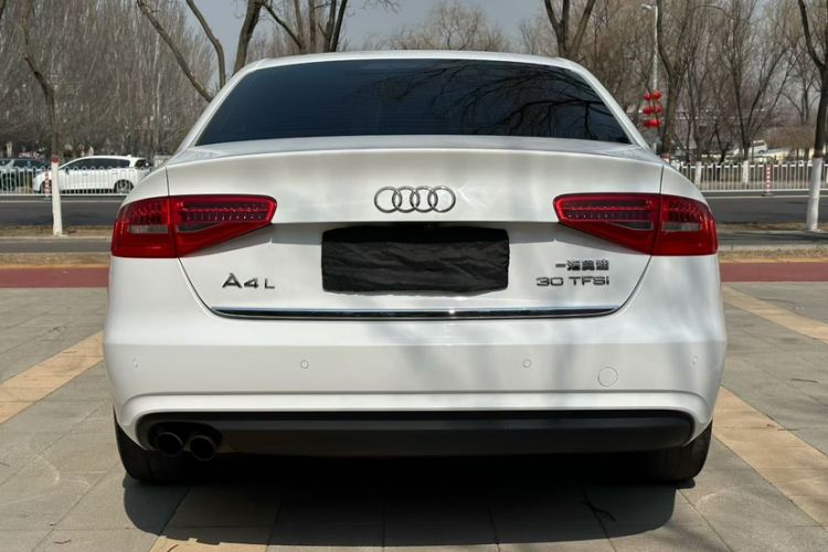 Used Audi A4L 2016 30 TFSI Collector's Edition Automatic Comfort Model Exterior 5