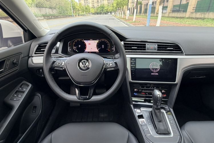 Used Volkswagen Lamando 2021 Revised Version 280TSI DSG Comfort Edition Interior 4