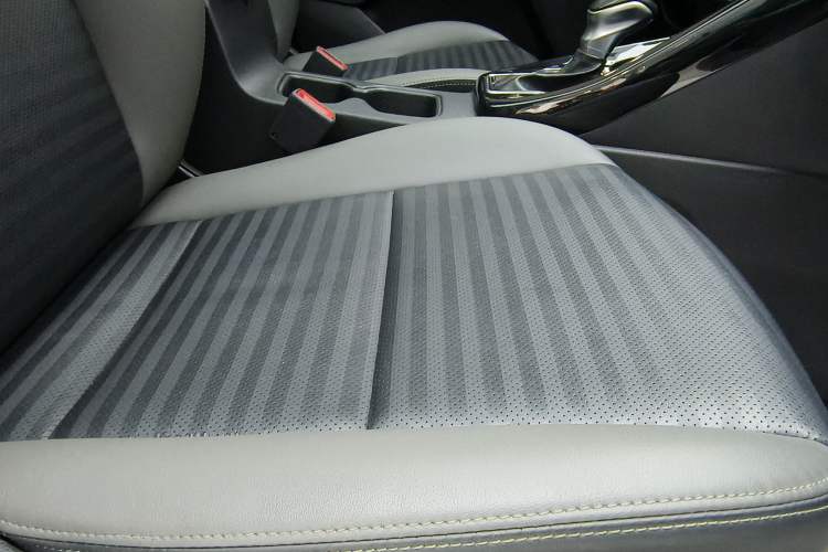 Used Kia Sportage R 2019 2.0L Automatic Smart Luxury Edition
