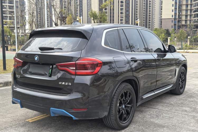 Used BMW iX3 2021 Leading Model