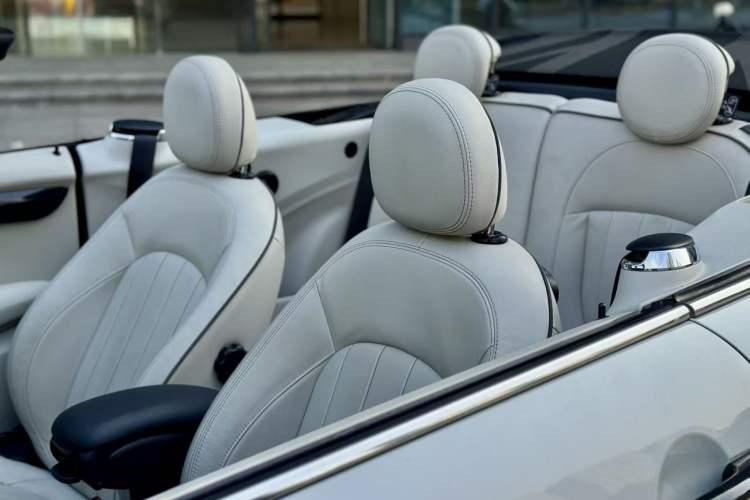 Used MINI MINI 2019 1.5T COOPER CABRIO Artist