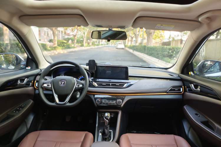 Used CHANGAN Eado DT 2019 1.6L Manual Comfort Model China VI Standard