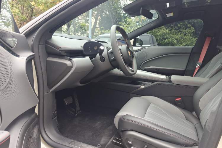 Used Zeekr 007GT 2025 Rear-Drive Intelligent Driving Version 75 kWh
