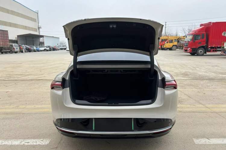 Used Buick L7 2025 Model Luxury Edition
