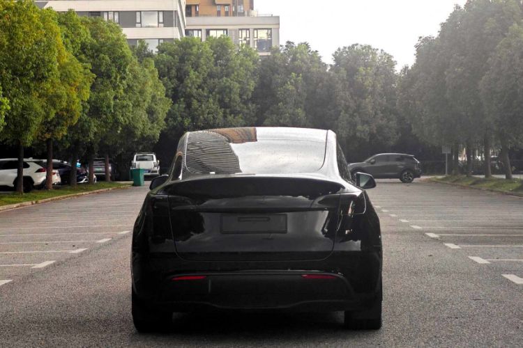 Used Tesla Model Y 2022 Rear-Wheel-Drive Version