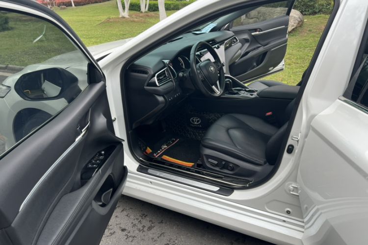 Used Toyota Camry 2019 Revised Version 2.5G Luxury Edition Interior 6