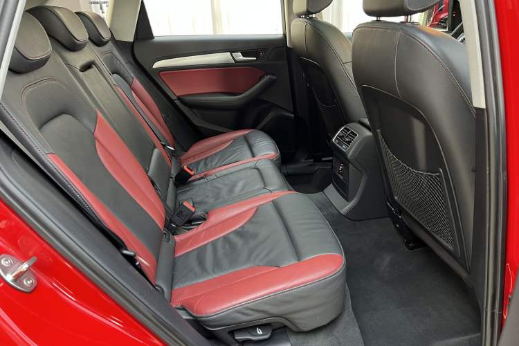 Used Audi Q5 2017 Plus 40 TFSI Technology Model