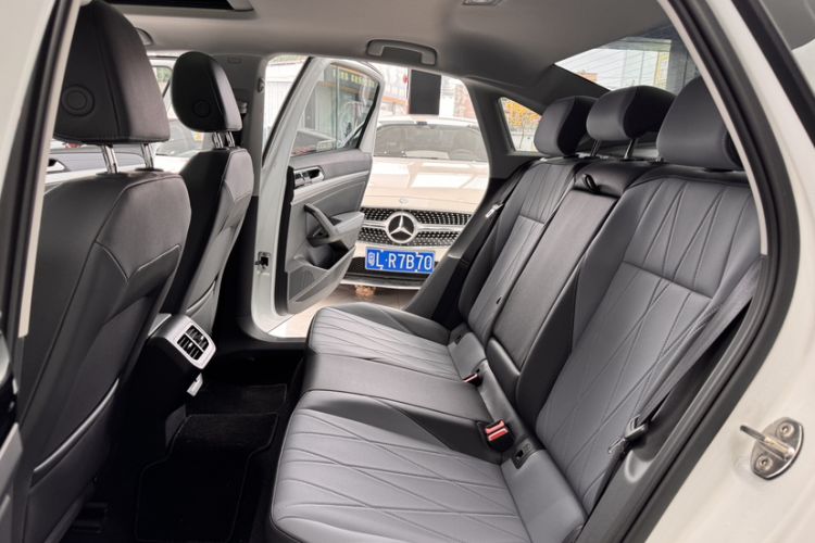 Used Volkswagen Lavida 2024 1.5L Automatic Starry Sky 5 Million Edition Interior 2