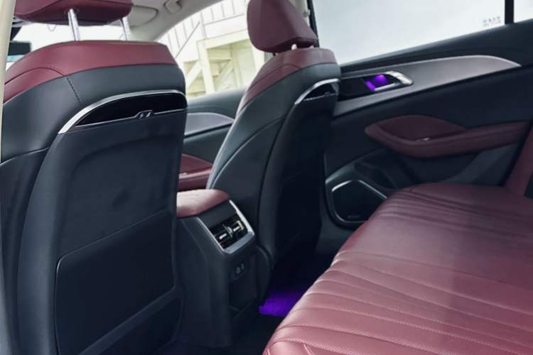 Used Hongqi H5 2023 2.0T Automatic Smart Connect Flagship Edition